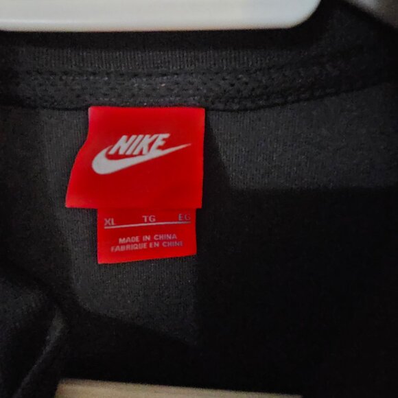 Nike Men's NSW Taped Track Jacket - Size XL - Picture 4 of 5